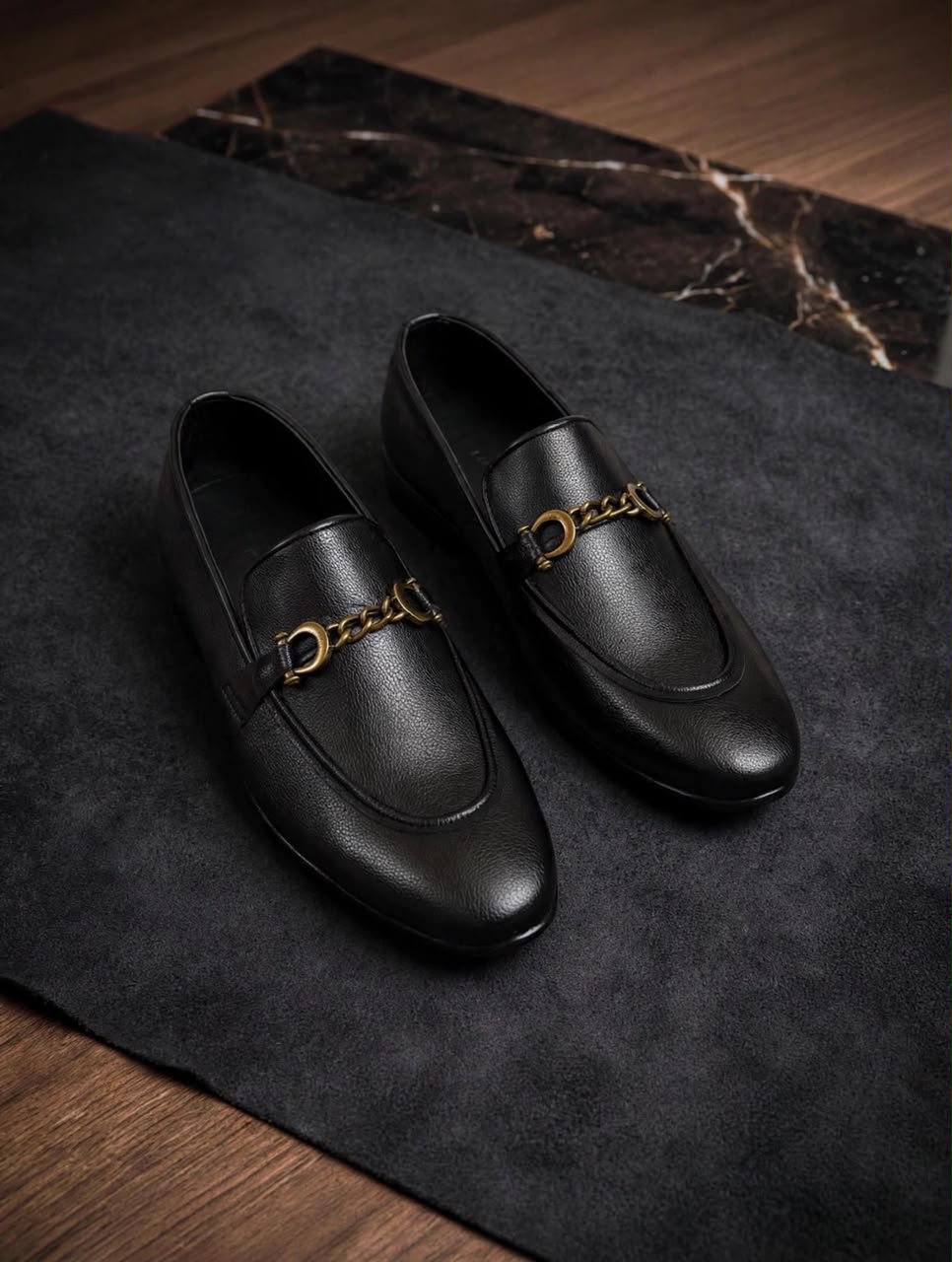 CAVELLO- BLK -- 02