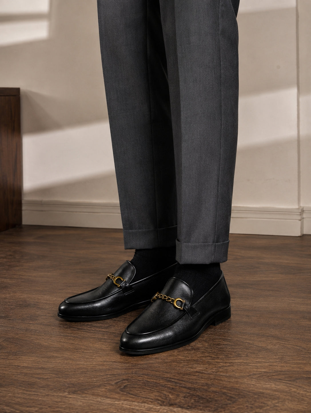 CAVELLO- BLK -- 02