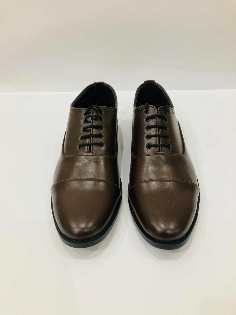 Oxford Leather 3